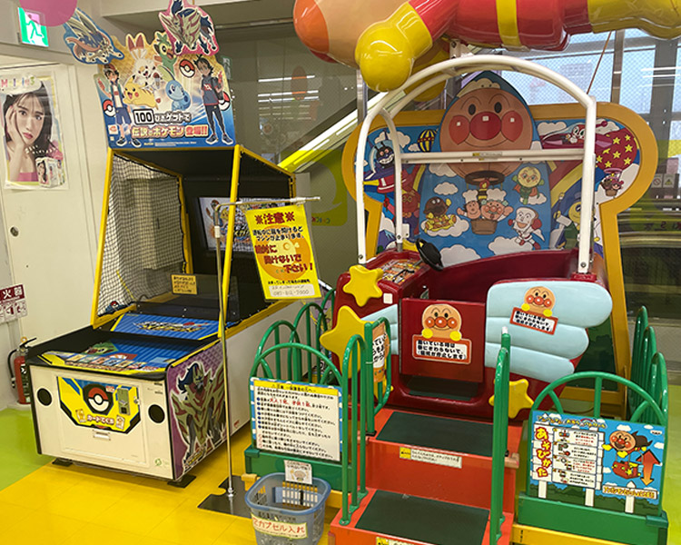チッキッズ 瓦町店 遊具