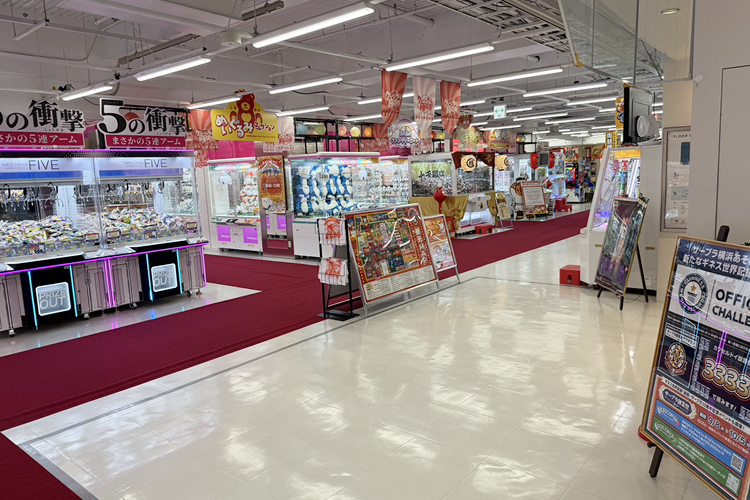 サープラ静岡あそびタウン店内入口