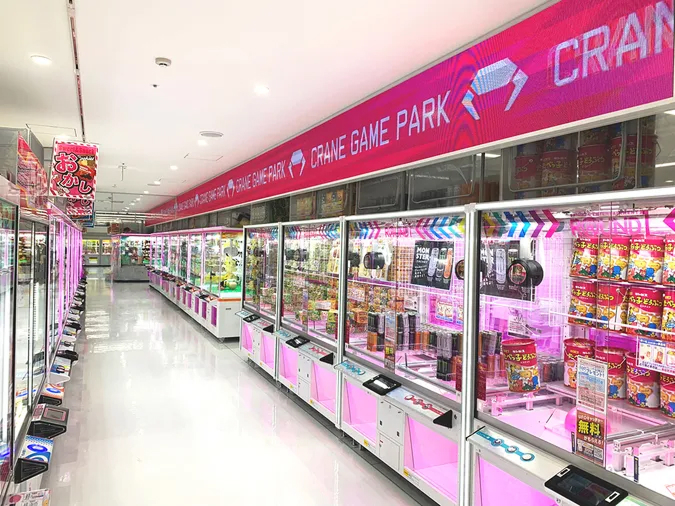 ラウンドワン クレーンゲームパーク 町田ジョルナ店 店内クレーンゲームコーナー