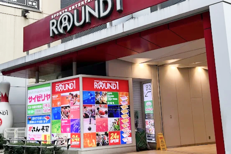 ラウンドワン 池袋店 入口